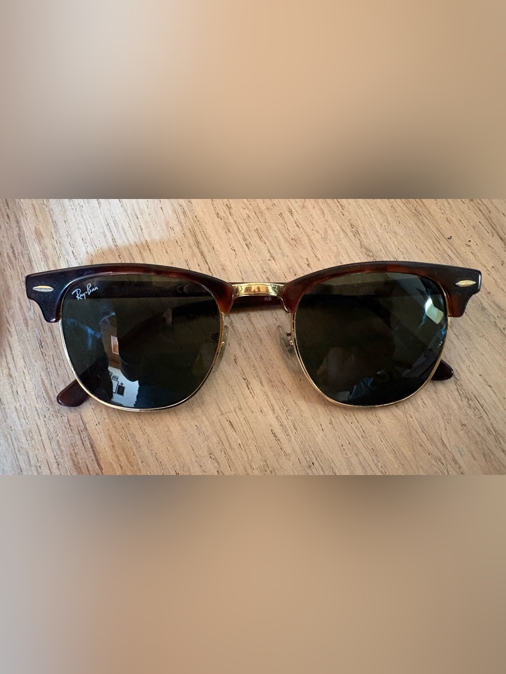 Ray-Ban Clubmaster RB3016 Tortoiseshell Temple Arm in Brown